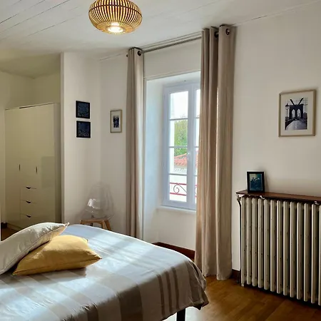 Bed and breakfast Au Coeur De Hilaire